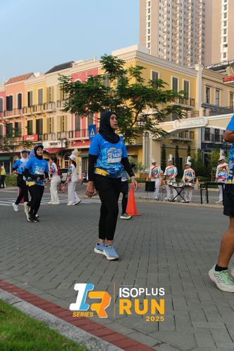 Race photo from ISOPLUS RUN 2025 - JAKARTA