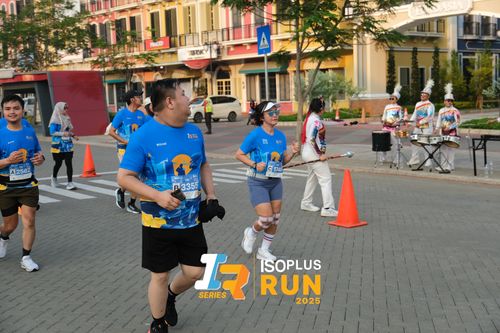 Race photo from ISOPLUS RUN 2025 - JAKARTA