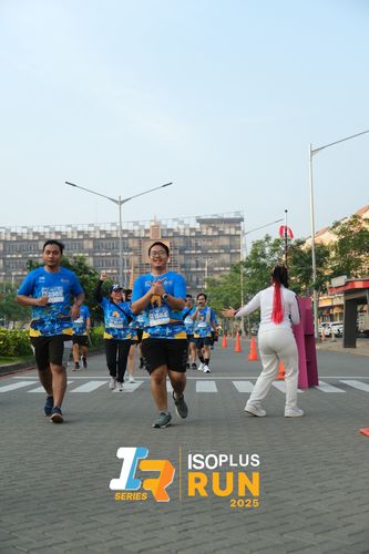 Race photo from ISOPLUS RUN 2025 - JAKARTA