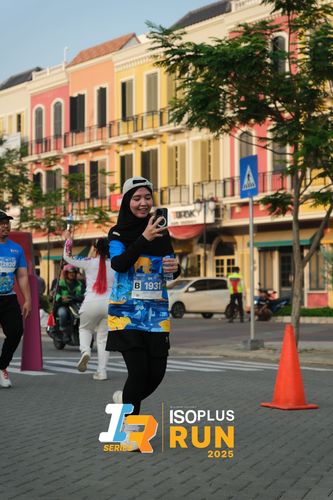 Race photo from ISOPLUS RUN 2025 - JAKARTA