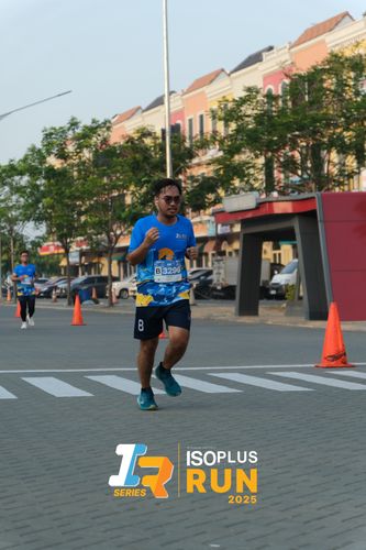 Race photo from ISOPLUS RUN 2025 - JAKARTA