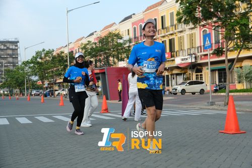 Race photo from ISOPLUS RUN 2025 - JAKARTA