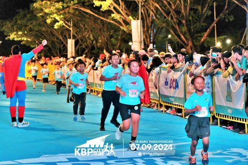 Race photo from KBP City Run 2024
