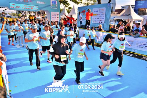 Race photo from KBP City Run 2024