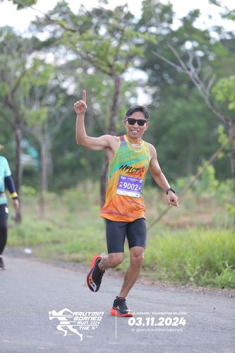 Race photo from Arutmin Borneo Run 2024