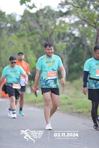 Race photo from Arutmin Borneo Run 2024