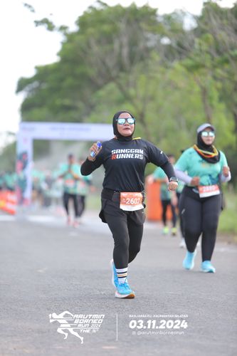 Race photo from Arutmin Borneo Run 2024