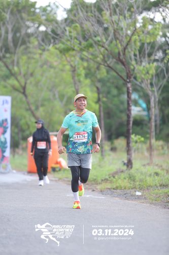 Race photo from Arutmin Borneo Run 2024