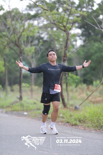Race photo from Arutmin Borneo Run 2024