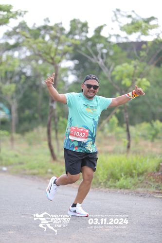 Race photo from Arutmin Borneo Run 2024