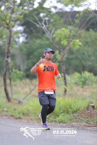 Race photo from Arutmin Borneo Run 2024