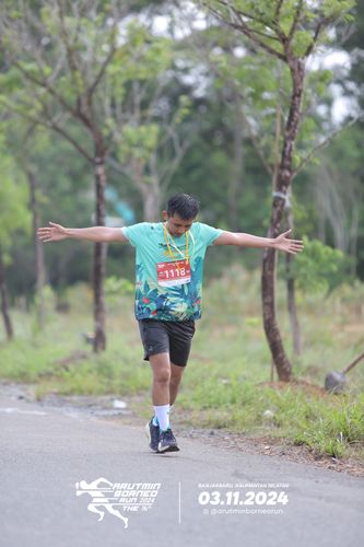 Race photo from Arutmin Borneo Run 2024