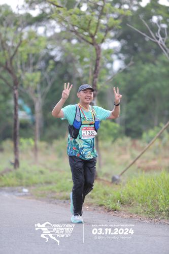 Race photo from Arutmin Borneo Run 2024