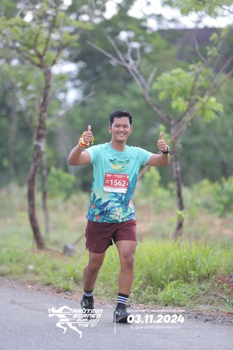 Race photo from Arutmin Borneo Run 2024