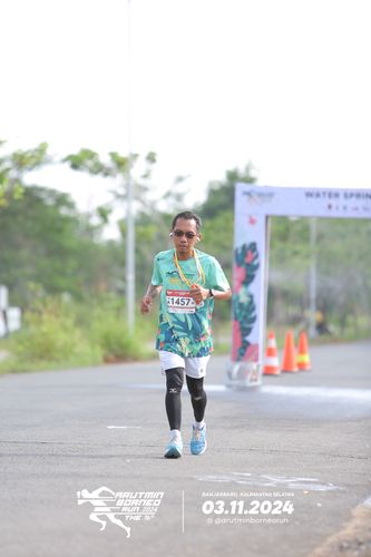 Race photo from Arutmin Borneo Run 2024