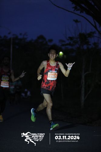 Race photo from Arutmin Borneo Run 2024