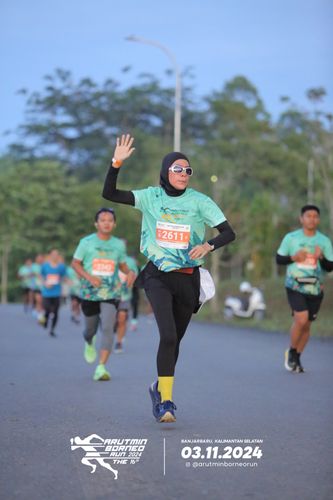 Race photo from Arutmin Borneo Run 2024