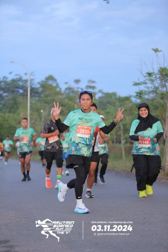 Race photo from Arutmin Borneo Run 2024