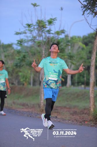 Race photo from Arutmin Borneo Run 2024