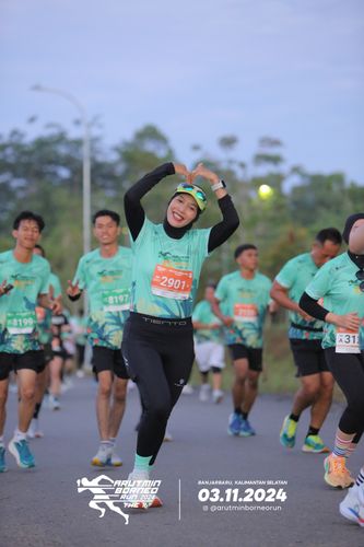 Race photo from Arutmin Borneo Run 2024