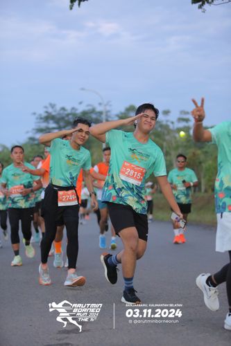 Race photo from Arutmin Borneo Run 2024