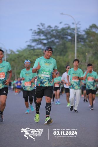 Race photo from Arutmin Borneo Run 2024