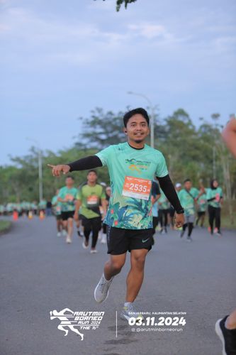 Race photo from Arutmin Borneo Run 2024