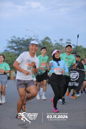 Race photo from Arutmin Borneo Run 2024