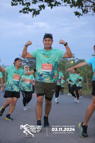 Race photo from Arutmin Borneo Run 2024
