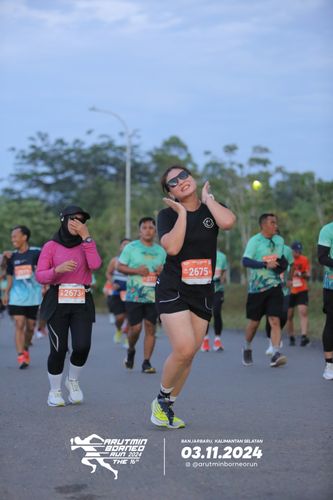 Race photo from Arutmin Borneo Run 2024