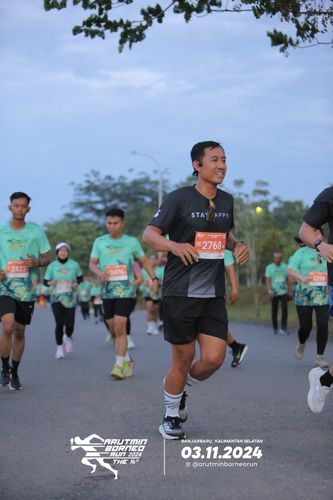 Race photo from Arutmin Borneo Run 2024