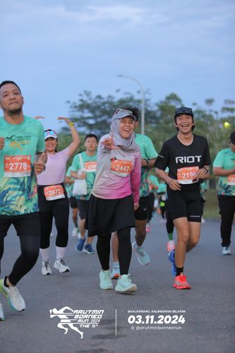 Race photo from Arutmin Borneo Run 2024