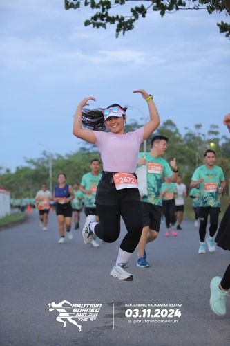 Race photo from Arutmin Borneo Run 2024
