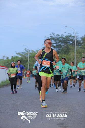 Race photo from Arutmin Borneo Run 2024