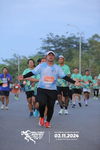 Race photo from Arutmin Borneo Run 2024