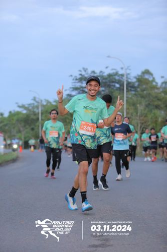 Race photo from Arutmin Borneo Run 2024