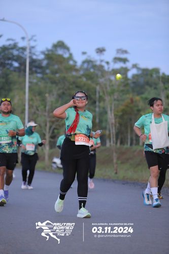 Race photo from Arutmin Borneo Run 2024