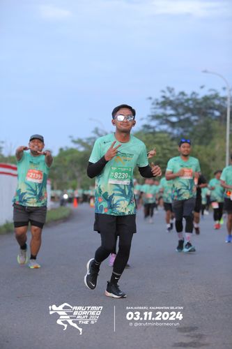 Race photo from Arutmin Borneo Run 2024