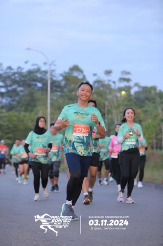 Race photo from Arutmin Borneo Run 2024