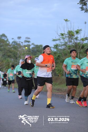 Race photo from Arutmin Borneo Run 2024