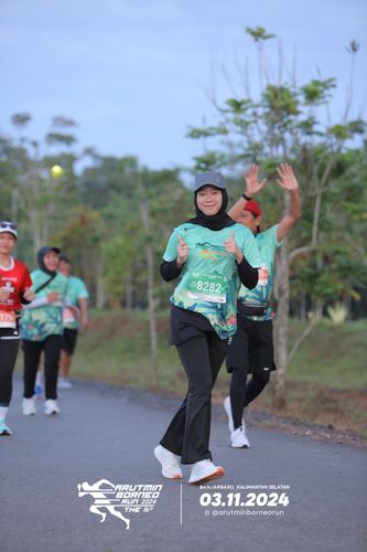 Race photo from Arutmin Borneo Run 2024