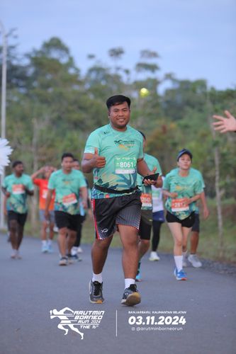Race photo from Arutmin Borneo Run 2024