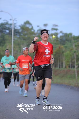 Race photo from Arutmin Borneo Run 2024
