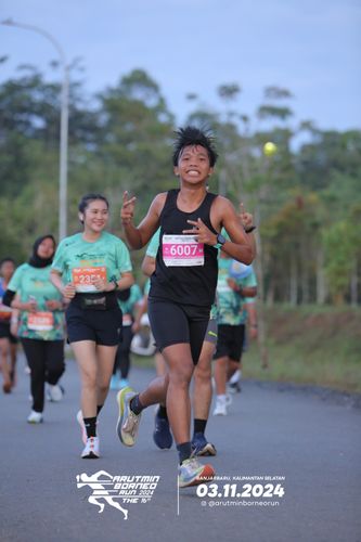 Race photo from Arutmin Borneo Run 2024