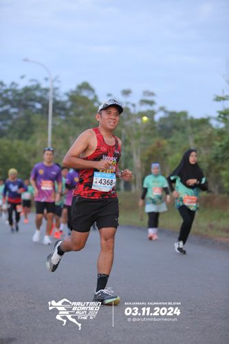 Race photo from Arutmin Borneo Run 2024