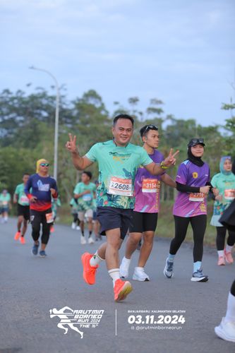 Race photo from Arutmin Borneo Run 2024