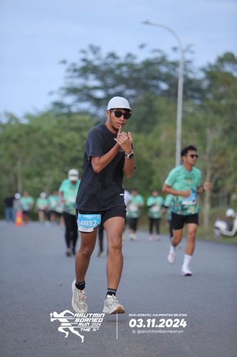 Race photo from Arutmin Borneo Run 2024