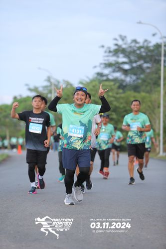 Race photo from Arutmin Borneo Run 2024