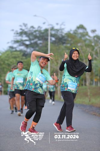 Race photo from Arutmin Borneo Run 2024