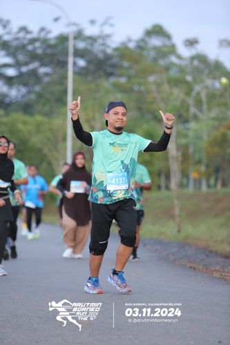 Race photo from Arutmin Borneo Run 2024